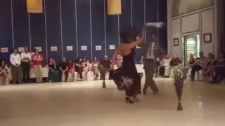 Daniel Urquilla y Alejandra Sabena en Milonga Vaporcito (4/6/16)