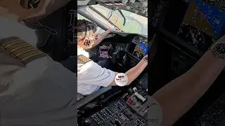 Inaugural 787 flight