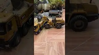 Smooth RC Loading! Huina Excavator + Volvo Hauler 🚛💪#RCLoading #RCMachines