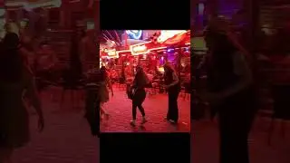 А spontaneous dance in the street of #benidorm  #spain  #girl #girls