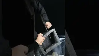 A true replica of the hidden blade Assassin's Creed Mirage