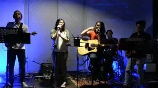 No Scrubs, rendition by Mozaik