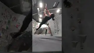Practicing Lyra - beginner aerial hoop Nov 26 2024