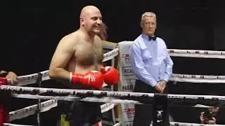 Matt Floyd vs Ivan Kolar