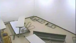 長周期地震動に関する震動台実験「会議室編2」