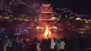 🙀A stunning fire skirt dance in Jiangxi #Dancer #CultureofJOY #AmazingRace #shorts