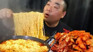 라면은 거들뿐~ 면이 퍼지는 건 있을 수가 없는 일!