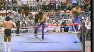 WWC: Miguelito P&eacute;rez & Hurac&aacute;n Castillo Jr. vs. Hiroshi Hase & Fumihiro Niikura (1986)