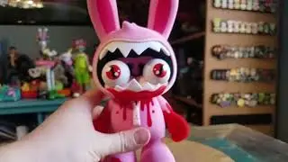 Guggimon Fashion Slumber Party Insomniac Surprise Munch SuperGuggi Superplastic Vinyl Figure Review