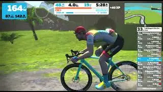 Zwift - Group Ride: Tour of Watopia Stage 4: Shorter Ride on Handful Of Gravel in Watopia