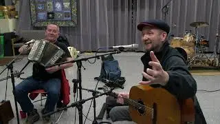 John Doyle and Mick McAuley - The Wren Song