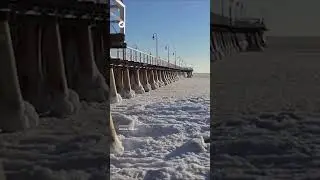 The Gulf of Gdańsk ❄️ is freezing in Gdynia (Poland)