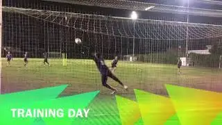 National paints football team training