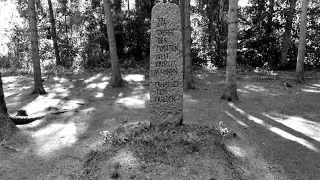 Ehrenfriedhof im Moidentiner Wald