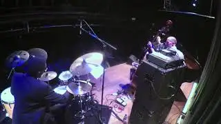Tilo - Drum Solo 2 - GP3 live au Triton