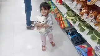me kaisi lag rahi hu.mujhe bhi support kardo please.mere channel ko subscribe karke Jana ok.
