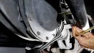 RAM 2500 4 x 4 front differential lube oil change