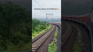 Mangala Lakshadweep Express on beautiful curve 🌧️🏔️😍 | Mangladweep Express