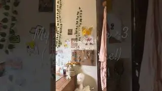 My room tour and the scary creature in my wardrobe &hellip; #therian #funny #roomtour #wardrobe #scery#ups￼