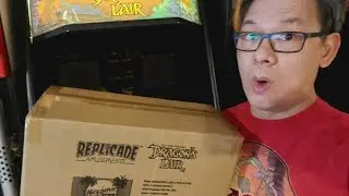 Dragon's Lair X RepliCade - Unboxing and First Impressions