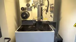 2006 Fanuc Robocut Alpha 0iC Electrical Discharge Machine EDM Auction 43550 - 1