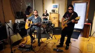 The Dirty Heat - Alone In The Dark