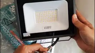 Lampu LED Floodlight Luby 50 Watt