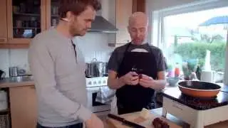 Fredriks Julekj&oslash;kken - Juletapas: Dadler med bacon