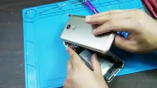 鼎盛达人:收到一个故障手机360n5，拆了它找故障原因