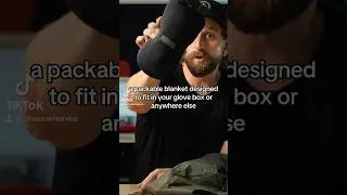 A packable blanket thats way more useful than I thouhht it was gonna be. #giftideas #gift #travel