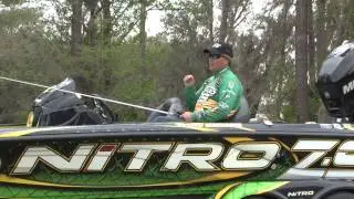 Timmy Horton gives a Major League Fishing pro tip.