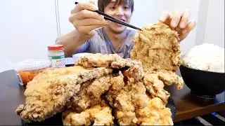 一個が顔ぐらいある世界一巨大な唐揚げジーパイを買って飽きるほどかぶりつく。