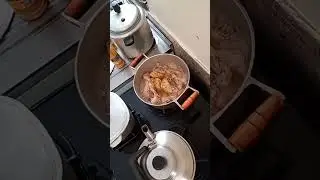 FRANGUINHO na panela com a&ccedil;afr&atilde;o 😋😋😋
