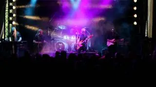 jane (PP) - Out in the rain - Balver Höhle 16.08.2014