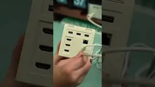 A retro Mac-style mini PC&hellip; that&rsquo;s actually a docking station!#desksetup  #macmini #unboxing