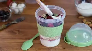 Crystalia Yogurt Cups with Lids, Set of 2