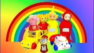 WORLD'S SMALLEST TOYS Suprise Golden Box with Peppa Pig and Paw Patrol Figures!