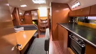 Bavaria 40 Inside
