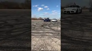 2022 GR SUPRA VS 2022 WIDE BODY SCAT PACK 🐝 !!!!!!#youtubeshorts #foryou #racing #srt #isthatasupra