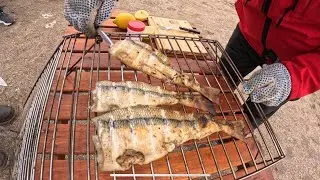 Cocina a orillas del mar by VALINDO. Pejerrey a la PARRILLA #espetos #sardinas #cocina #pescaycocina