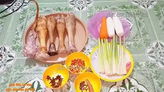 Chân Dê Đuôi Dê Hấp Sả/Goat Legs Steamed Goat Tail with Lemongrass