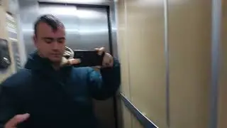Old 1984 Giesa lift in a 5 story building in Salou