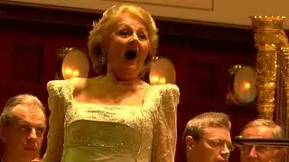 EDITA GRUBEROVA Il dolce suono (LUCIA DI LAMMERMOOR) Prague 30XI16