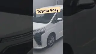Toyota Voxy 2022 под заказ из Японии