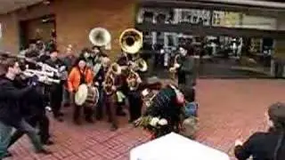 Krebsic Orkestar vs Brass Menazeri