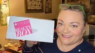 Macy&rsquo;s Beauty Box December 2022