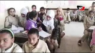 تلاميذ «الدوية» ببنى سويف يفترشون الأرض لعدم وجود مقاعد بالمدرسة