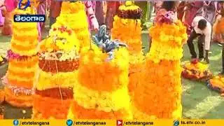Bathukamma sarees distribution from Sept 18, 19 in Telangana Districts