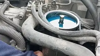 ISUZU 6WF1 , replace fuel filter.#video #mechanic #automechanic  #automobile