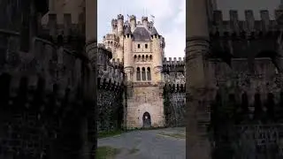 Castillo de Butr&oacute;n, medieval castle in north Spain - Basque pais
